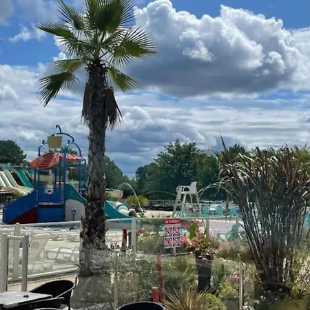 Campsite Mh 541 Spacieux 40m2 Avec 2 1 Salle De Bain Dans 4 Etoiles *